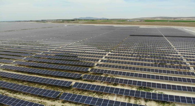 Türkiyenin enerji hamlesine Konyadan güneşli katkı