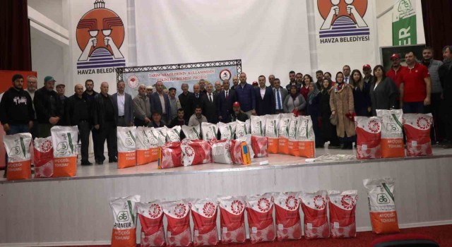 Üreticiye yağlık ayçiçeği tohumluğu desteği
