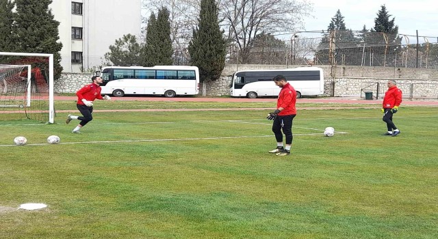 Uşakspor, Vanspor maçı hazırlıklarına başladı