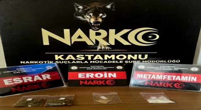 Uyuşturucu tacirleri Cekudan kaçamadı: 5 gözaltı