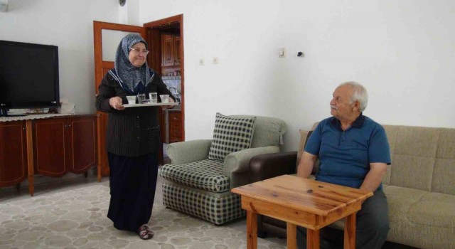 Uzaya gidecek Alper Gezeravcının anne ve babası duygularını anlattı