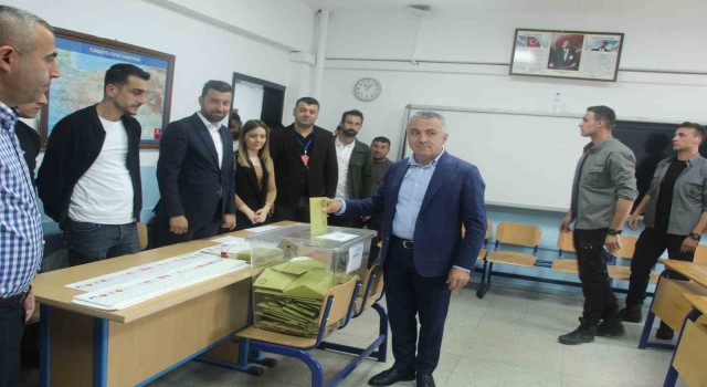 Vali Bilgin: Şırnakta olumsuz bir olay yaşanmadı