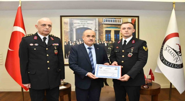 Vali Dağlıdan kolluk kuvvetlerine başarı belgesi