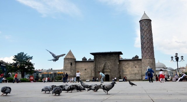 Vali Memiş; Müzeler hem geçmişimiz hem geleceğimiz