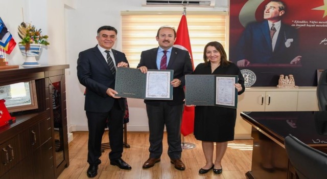 Vali Pehlivan, İl Nüfus ve Vatandaşlık İşleri birimlerini inceledi