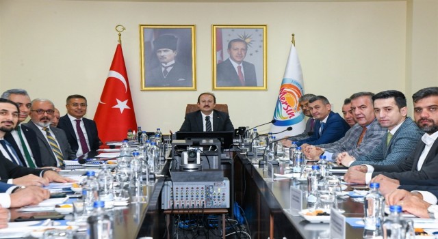 Vali Pehlivan: Mersini bilişim kenti haline getirmek istiyoruz