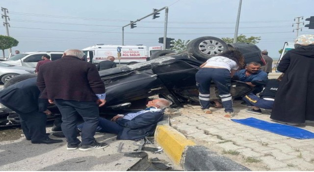 Vanda 2 ayrı trafik kazası: 4 yaralı