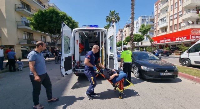 Yayalara çarpmamak için fren yapan sürücünün çabası yeterli olmadı