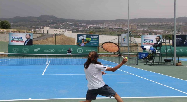 Yerli ve yabancı sporcular, Şırnak Cudi Cup Tenis Turnuvasını değerlendirdi