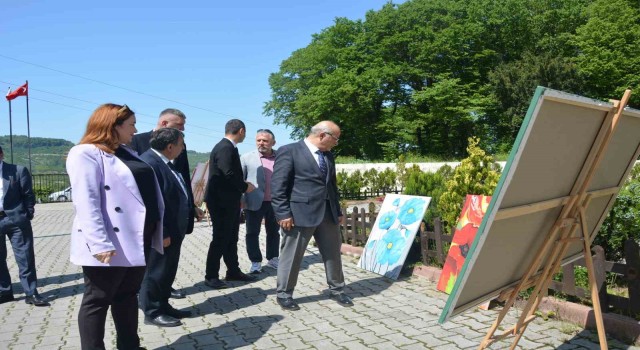 Yeteneklerini el sanatlarıyla taçlandırdılar