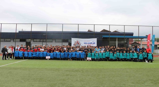 Yıldızlar Futbol Türkiye finalleri Düzcede başladı