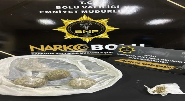 Yolcu otobüsüne uyuşturucu operasyonu