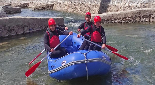 Yozgatın ilk ve tek rafting takımı, Türkiye ikincisi oldu