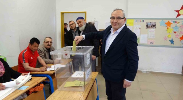 Yozgatta oy verme işlemi başladı