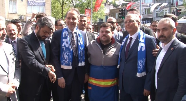 YRP Genel Başkanı Fatih Erbakan, Sarıyerlilerle bir araya geldi