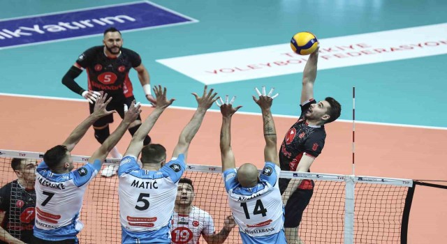 Ziraat Bankkart, final serisinde 2-1 öne geçti