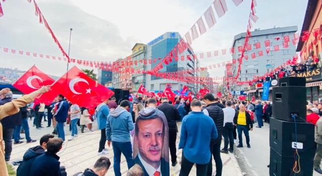 Zonguldakta Cumhur İttfiakı kutlamalara başladı