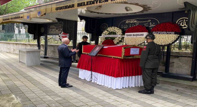 12 Eylülün İçişleri Bakanı Selahattin Çetiner toprağa verildi