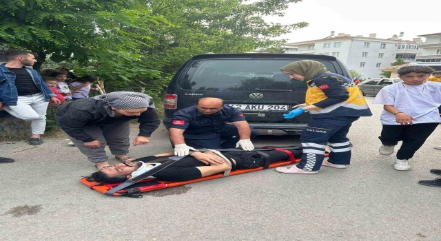 Aksarayda otomobil bisiklete çarptı: 1 yaralı