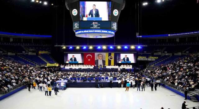 Ali Koç: Başarı istiyorsak Fenerbahçe haklarını hep beraber savunmamız lazım