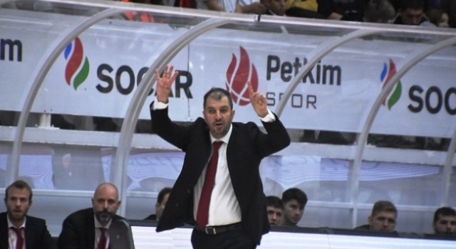 Aliağa Petkimspor yeni sezonda Burak Görenle devam ediyor