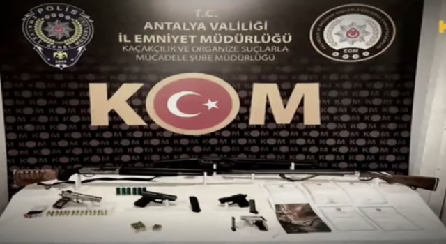 Antalyada kamu arazilerini kendilerinin gibi gösterip satan 22 kişi tutuklandı
