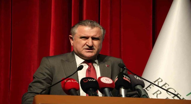 Bakan Bak: “Türkiye Yüzyılı gençlerin yüzyılı olacak, teknolojinin yüzyılı olacak