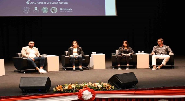 Balıkesirli Milli Sporcular spor çalıştayına katıldı