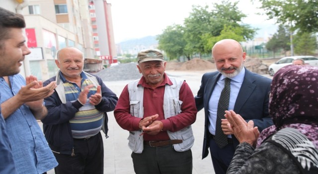 Başkan Çolakbayrakdar: “Ziyagökalpe hem çocuk kulübü hem de daha güzel park kazandırıyoruz”