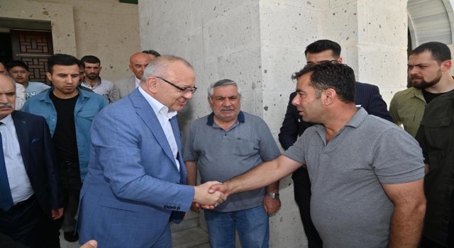 Başkan Ergün Akgedik Mahallesini ziyaret etti