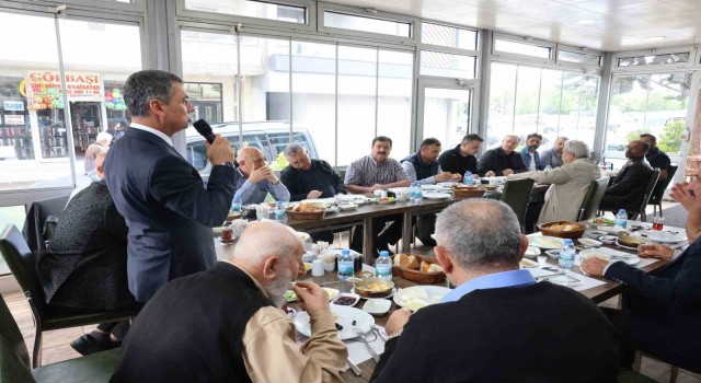 Başkan Şimşek esnafla kahvaltıda buluştu