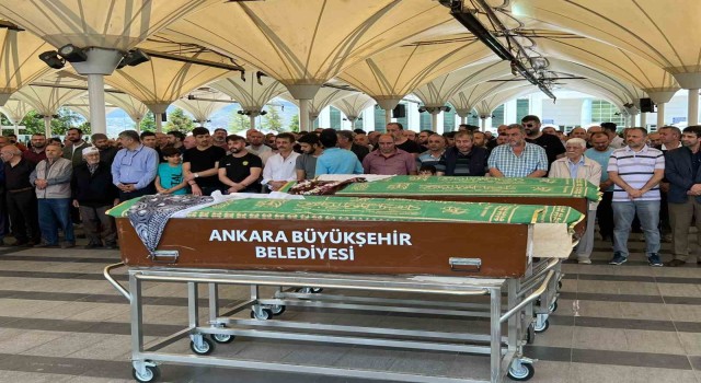 Başkentte zehirlenen anne ile kızı son yolculuğuna uğurlandı