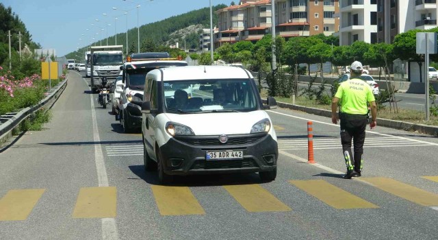 Bayram öncesi Muğlada tatilci yoğunluğu