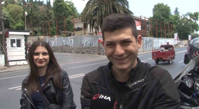Beşiktaşta denetime takılan motosikletliden ilginç sözler: Polislerimiz iyi ki varlar. Her ay 3 bin TL cezamız var