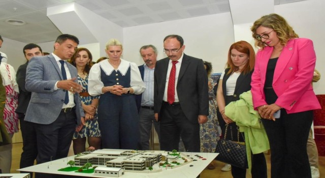 Bilecikte ‘Kamusal Alanda İç Mekân Çözümleri Final Jürisi programı düzenlendi