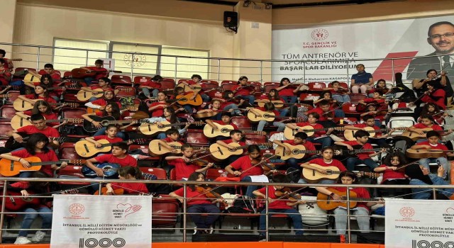 Bin Enstrüman Bin Umut Projesinin 2nci Gençlik Orkestrası Konseri düzenlendi