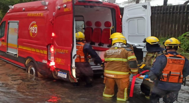 Brezilya'da şiddetli yağış: 3 ölü, 12 kayıp