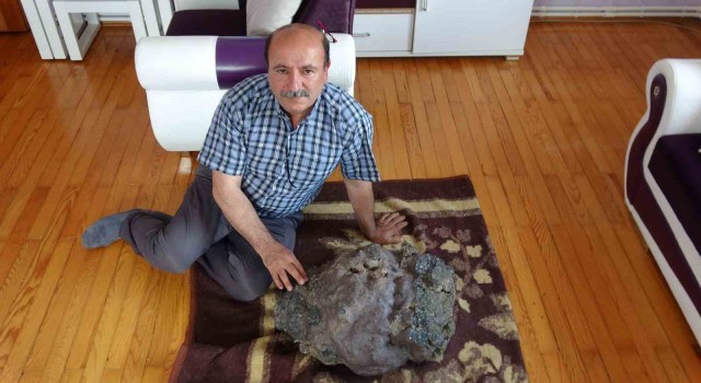 Bulduğu taş milyoner yapmasa da milyoner olarak anılmasını sağladı