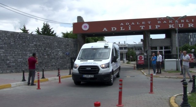 Büyükadada ölü bulunan kadının cenazesi Adli Tıp Kurumundan teslim alındı