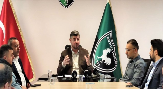 Denizlispor yönetiminde bayram değişimi