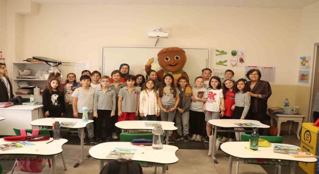 Ekipler Bahçeşehirde öğrencilerle buluştu