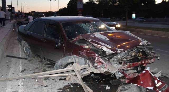Elazığda zincirleme trafik kazası: 4 yaralı
