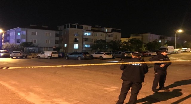 Evinin önünde bekledi, arabana inerken kurşun yağdırdı