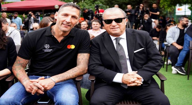 Fatih Terim ve Marco Materazzi depremzede çocuklar için bir araya geldi