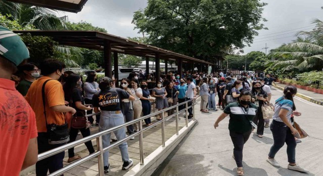 Filipinlerde 6.3 büyüklüğünde deprem