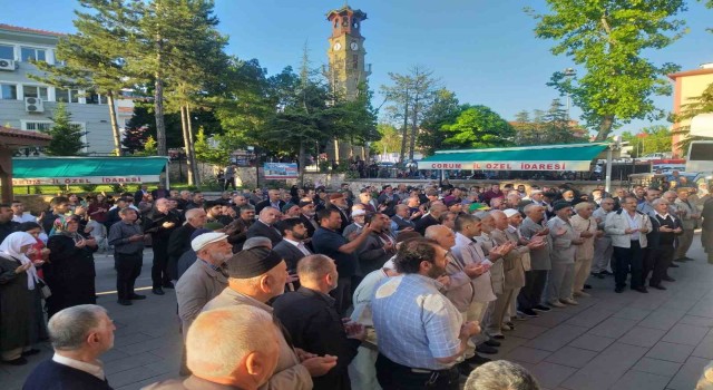 Hacı adayları kutsal topraklara uğurlandı