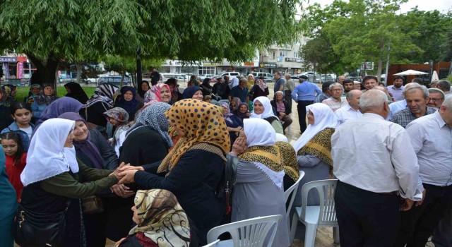 Hacı adayları uğurlandı