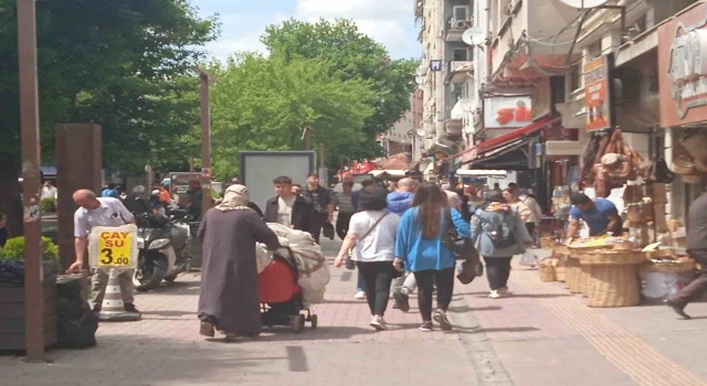 Haziran güneşini görenler dışarı akın etti