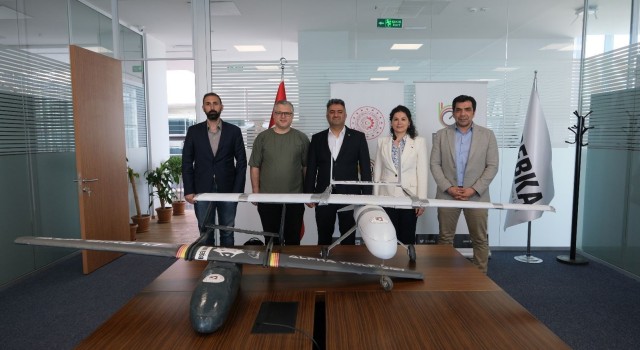 İnsansız hava aracı ‘Alfa Kurt sergilenmek üzere bir kalkınma ajansına teslim edildi