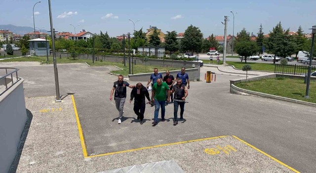 Karamanda uyuşturucudan 3 kişi tutuklandı